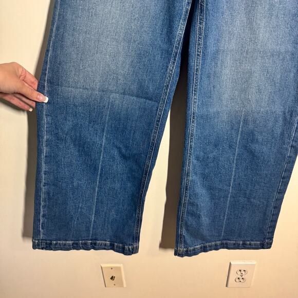 Gap Jeans Women Blue NWT 26/2R High Stride Wide Leg Cotton Medium Wash Minimal - Picture 5 of 10